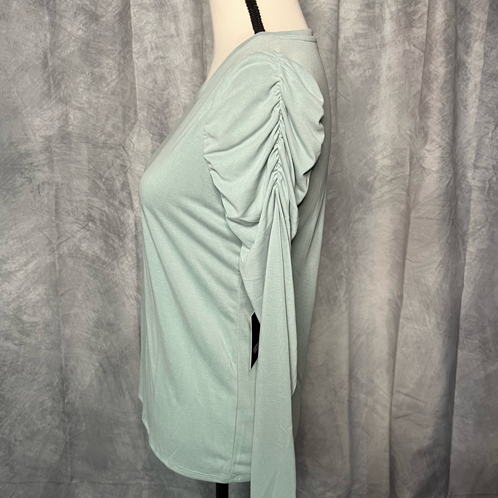 NWT Simply Vera Vera Wang Ruched Sleeve Tee in Ocean Stream. - size Small - Picture 5 of 10